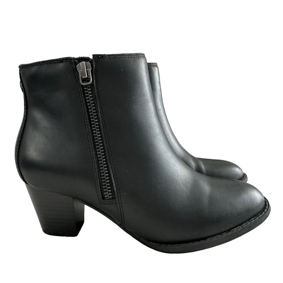 Vionic Madeline Black Leather Block Heel Ankle Booties Women’s Size Size 5 - Picture 2 of 16